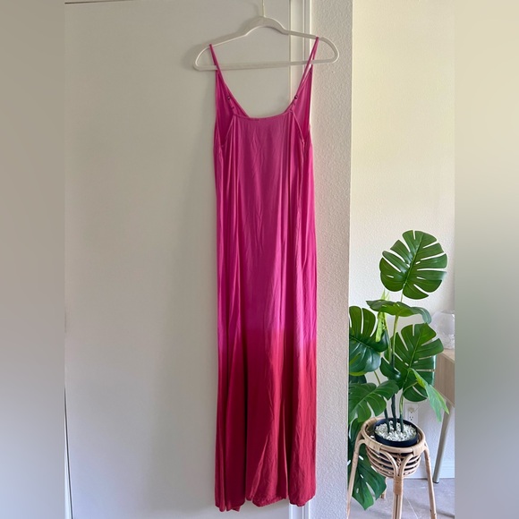 Billabong Ombre Sunset Pink Red Maxi Strappy Vacation Summer Dress with Slit - Picture 3 of 3